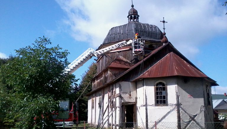 Cerkiew greckokatolicka św. Mikołaja Cudotwórcy w Wielkich Oczach, sierpień 2014 r.